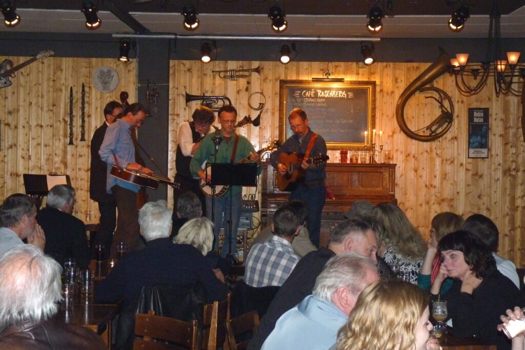 Bluegrass Gang im Rosenberg, Reykjavík